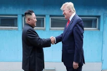 Tổng thống Trump nói gì sau cuộc gặp ông Kim Jong-un?
