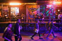 Cuộc sống ban đêm ở thủ đô Berlin: Phiêu lưu kỳ thú