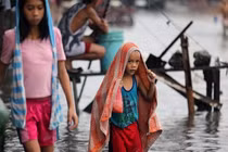 Bão mới lại tiến vào Philippines khi Melor vừa tan