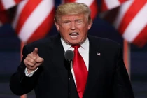 Tổng thống Trump muốn gặp người tố giác “ba mặt một lời“?