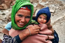 Loạt ảnh xúc động tình mẫu tử chạm đến trái tim người xem