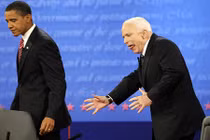 10 bức hình mà các chính khách thế giới muốn quên đi