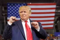 Tổng thống Trump: "Nếu không nhờ tôi, Hong Kong có thể đã bị xóa sổ trong 14 phút"