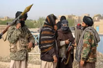 Taliban tấn công nhà tù, giải thoát hàng trăm tù nhân 