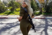 Ngắm bóng hồng xinh đẹp của quân đội Israel 