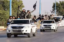 Dàn xe Toyota của phiến quân IS bị Mỹ điều tra