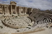 Phiến quân IS đào bới nhà hát 1.800 tuổi ở Palmyra