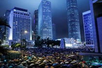 Hình ảnh hàng nghìn công chức biểu tình ở Hong Kong