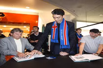 Chùm ảnh những người thấp nhất và cao nhất thế giới