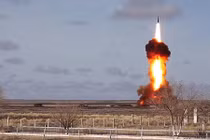 Thử nghiệm thành công "lá chắn" A-135, Nga chẳng còn sợ tên lửa Mỹ