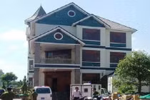 Vợ chồng doanh nhân tử vong bất thường trong ngôi biệt thự