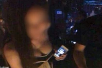 Thiếu nữ bị lột đồ, tung ảnh “nóng” lên mạng khi đi bar