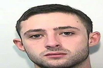 Cấm bạn gái “thả tim” trên mạng xã hội, 9X điển trai bị phạt tù