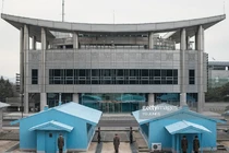 Đột nhập ngôi làng sắp diễn ra Hội nghị liên Triều