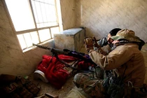 Cuộc chiến bắn tỉa ở thành phố Mosul