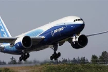 Cháy động cơ, máy bay của Air China phải hạ cánh khẩn