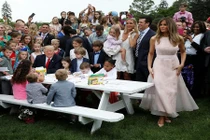 Ảnh: Gia đình Tổng thống Trump đón Lễ Phục sinh tại Nhà Trắng