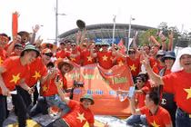 CĐV Việt Nam “hâm nóng” trận đấu U20 Việt Nam-U20 Honduras