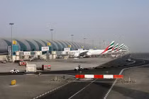 Rơi máy bay ở Dubai, 4 người thiệt mạng tại chỗ