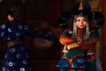 Cuộc sống ít người biết ở đất nước thưa dân nhất thế giới