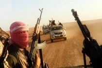 Tuyệt vọng, IS “điên cuồng” tấn công liều chết để giữ thành trì Hajin