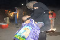 Cảnh dân Iraq tháo chạy khỏi thành trì Fallujah của IS