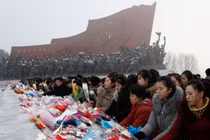 Ảnh: Triều Tiên kỷ niệm 7 năm ngày mất ông Kim Jong-il