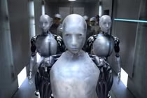 Kinh hoàng robot tấn công nữ công nhân, ấn đầu tới chết