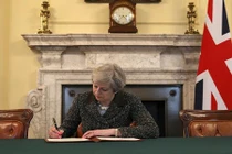 Anh sẵn sàng khởi động tiến trình Brexit