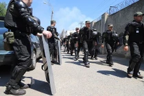 Vì sao bạo loạn dữ dội bùng phát tại nhà tù Ukraine?