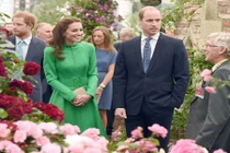 Chùm ảnh Công nương Middleton rạng ngời tại triển lãm hoa Chelsea