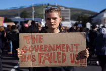 Hãi hùng cuộc sống nguy hiểm của phụ nữ ở Nam Phi