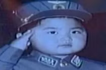 Ảnh hiếm về ông Kim Jong-un nhân dịp sinh nhật lần thứ 34