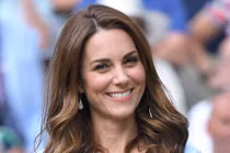 Ngắm mãi không chán vẻ đẹp “Công chúa Cinderella” Kate Middleton