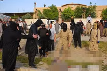 Ghê sợ phiến quân IS luộc sống chiến binh đào tẩu