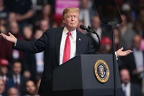 Tổng thống Trump bị chỉ trích trước lễ kỷ niệm Quốc khánh Mỹ