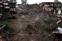 Hiện trường vụ sạt lở đất kinh hoàng ở Colombia