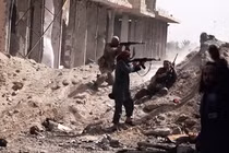 SDF tháo chạy, phiến quân IS chiếm mỏ dầu “khủng” ở Deir Ezzor?