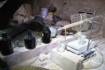 Đột nhập “nơi sản xuất vũ khí hóa học” của phiến quân ở Douma