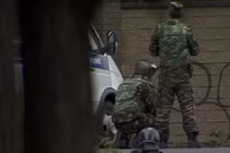 Nổ súng, bắt giữ con tin vì tranh chấp tài sản ở Mosocw