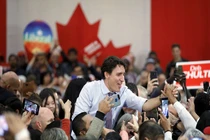 Thủ tướng Trudeau “lội ngược dòng” trong cuộc bầu cử Canada