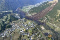 Châu Á sẽ hứng siêu động đất sau loạt chấn động liên tiếp?