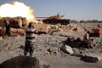 Chùm ảnh cuộc chiến chống phiến quân IS trên bờ biển Libya