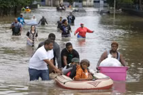 Cảnh “phố biến thành sông” ở bang Texas, Mỹ