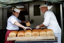 Bữa ăn của phi công Nga không kích IS