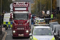 “Âm mưu lớn” đằng sau vụ 39 thi thể trong container ở Anh?