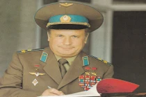 Những nhà du hành vũ trụ nổi tiếng của Liên Xô (3) 