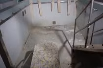 Ám ảnh trong bệnh viện Hoàng gia bỏ hoang ở Anh