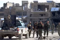 Ảnh: Quân đội Syria tuần tra huyện trọng yếu Ramouseh sau giải phóng