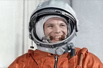 Sự thật thú vị về mũ bảo hiểm của Yuri Gagarin